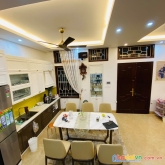 Siêu rẻ nhà ngọc lâm ở ngay ôtô vào nhà 85m2 nhỉnh 8 tỷ.