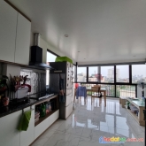 Bán nhà gấp khúc thừa dụ 71,5m2, 4 tầng, mt 5,5m, giá 14 tỷ.