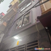 Bán nhà tổ 18 ngọc thụy, dân xây, 35m, 4tầng, 4 ngủ, 2.95 tỷ. lh 0913896966