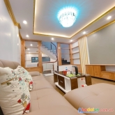 Chủ cân bán gáp nhà chính kinh 48m2 4 tầng 4,9 tỷ nhà lô góc  ô tô đỗ cửa
