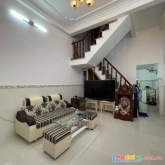 Mặt tiền trần thái tông, xe hơi đỗ giá 3 tỷ 4, không lộ giới