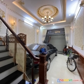 Nhà đẹp 4 tầng gần vạn phúc city quốc lộ 13 hiệp bình phước 65m2 giá 9.3 tỷ