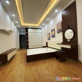 Nhà ngọc thuỵ, 40m2, 5 tầng, 3.6 tỷ, ô tô, kinh doanh
