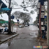 Bán đất phân lô phố trạm, long biên, 40m, giá 2.9 tỷ, tiền hậu 5m, ô tô đỗ đất 0389160730