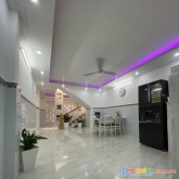 Bán nhà quang trung- xe hơi đậu cổng- 2 tầng- 64m2( 5.1x 12.5m)- 4.39  tỷ tl
