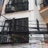 Nhà mới còn thơm mùi nước hoa - ô tô qua - đỗ cửa - kinh doanh tốt 27m2x5, mt3,5m, giá 3,9 tỷ