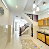 Mặt tiền đường số , vị trí tốt , kinh doanh tốt , dòng tiền 30tr ,khu vực an ninh ,phát triển